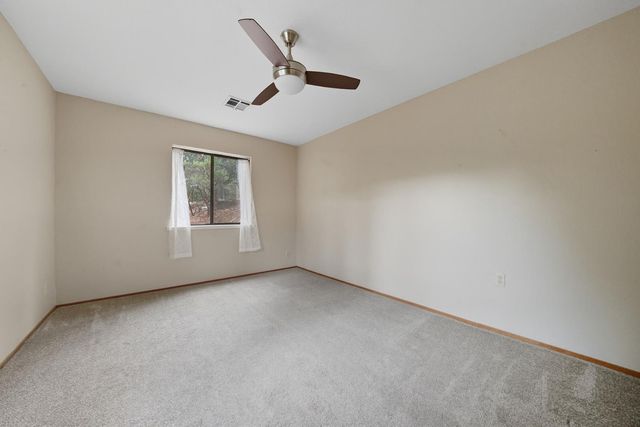 25504 Meadow Dr, Pioneer, CA 95666