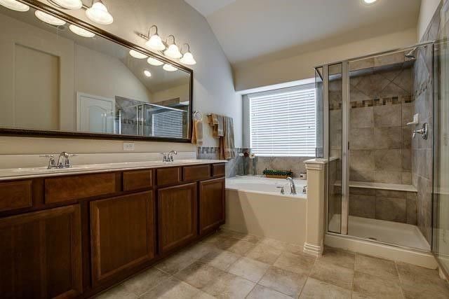 1826 Long Bow Trail, Euless, TX 76040