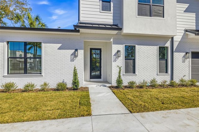 3010 S ESPERANZA AVENUE, Tampa, FL 33629