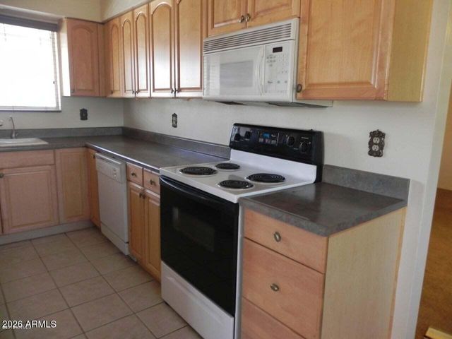 5730 E COLBY Street, Mesa, AZ 85205