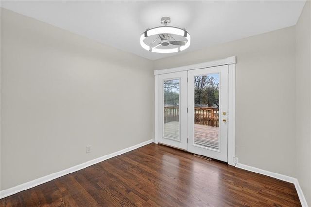 3308 S Vermont Avenue, Independence, MO 64052