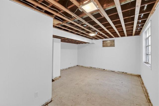 3308 S Vermont Avenue, Independence, MO 64052