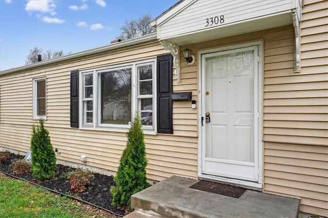 3308 S Vermont Avenue, Independence, MO 64052