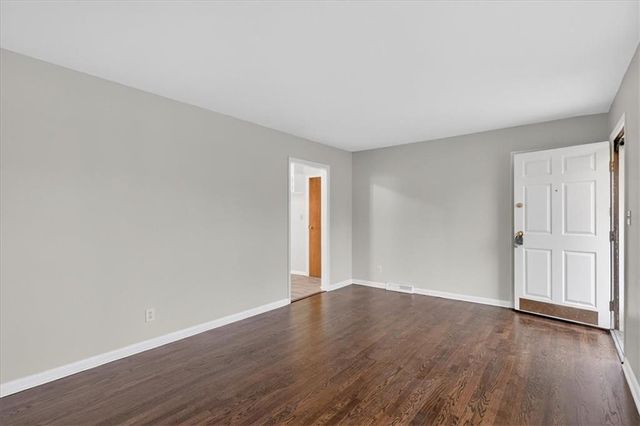 3308 S Vermont Avenue, Independence, MO 64052