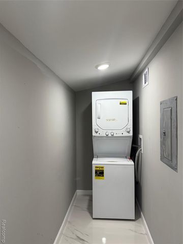 2069 Ferdinand St Street, Detroit, MI 48209