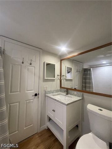 5218 Cedarbend DR 4, Fort Myers, FL 33919