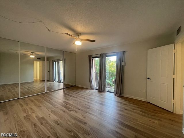 5218 Cedarbend DR 4, Fort Myers, FL 33919