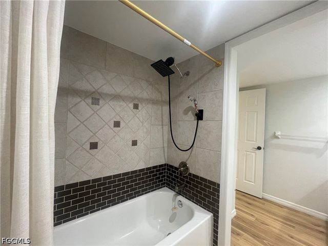 5218 Cedarbend DR 4, Fort Myers, FL 33919