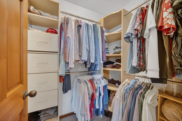 5012 NW 4th Street, Ankeny, IA 50023