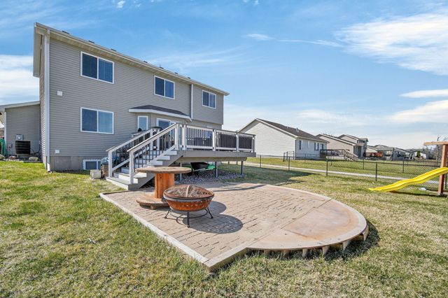 5012 NW 4th Street, Ankeny, IA 50023