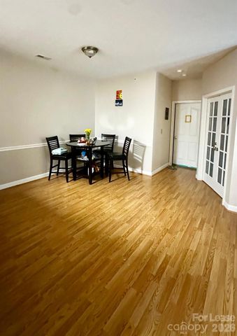 9811 Hyde Glen Court, Charlotte, NC 28262