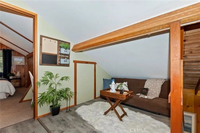 1069 Nesthorn Drive, Crestline, CA 92325