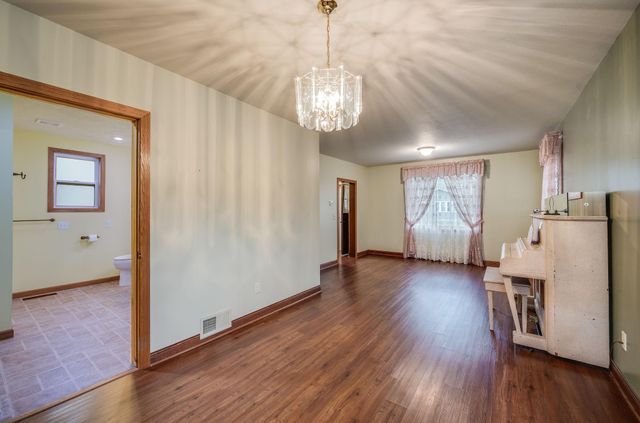 616 Range Street, North Mankato, MN 56003