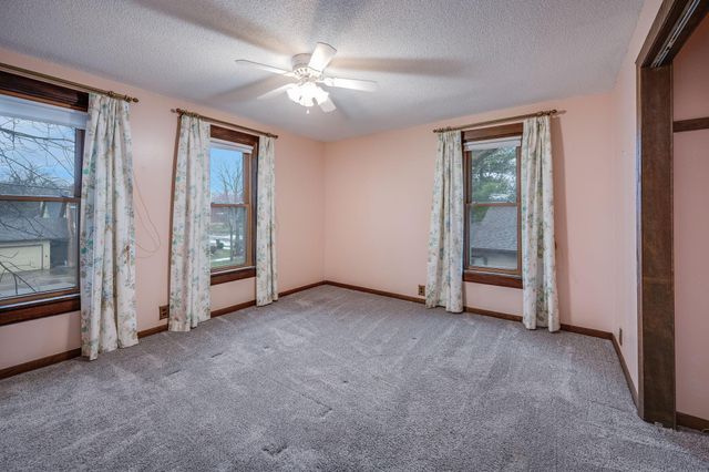 616 Range Street, North Mankato, MN 56003