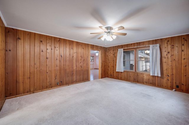 616 Range Street, North Mankato, MN 56003