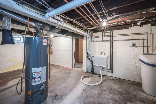 616 Range Street, North Mankato, MN 56003