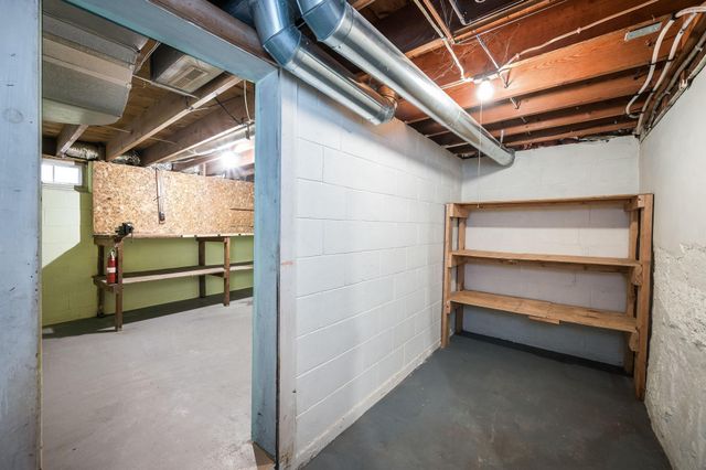 616 Range Street, North Mankato, MN 56003