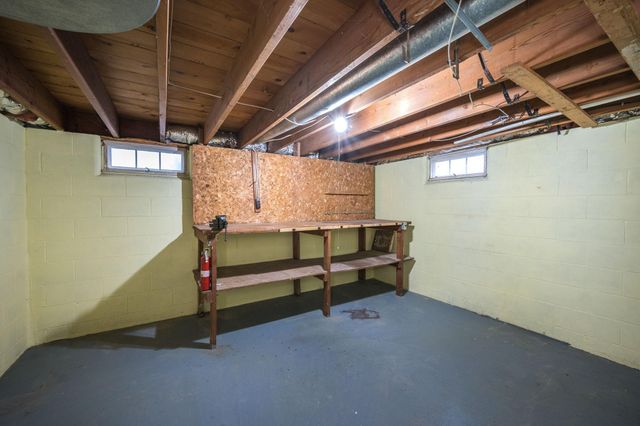 616 Range Street, North Mankato, MN 56003