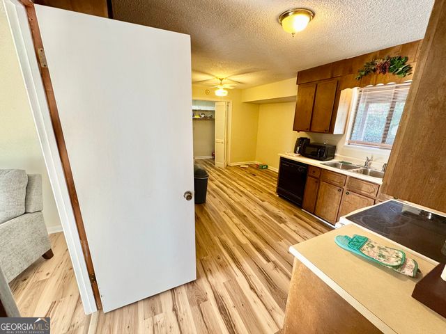 112 Haag Drive, Warner Robins, GA 31093