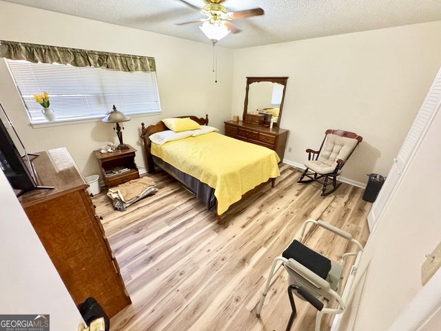 112 Haag Drive, Warner Robins, GA 31093