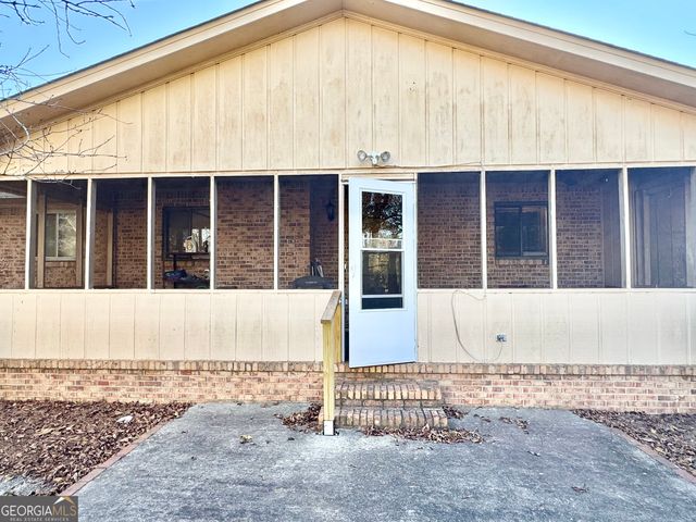 112 Haag Drive, Warner Robins, GA 31093