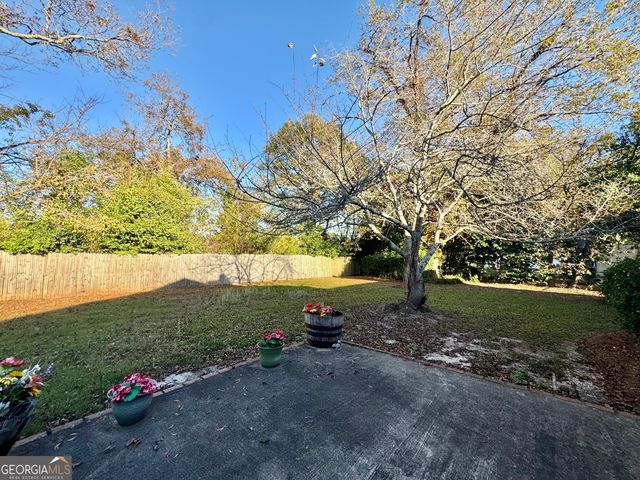 112 Haag Drive, Warner Robins, GA 31093