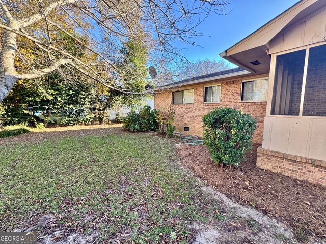 112 Haag Drive, Warner Robins, GA 31093