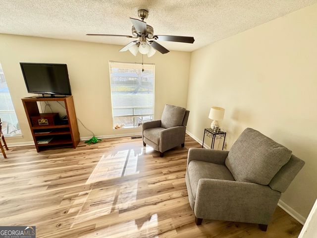 112 Haag Drive, Warner Robins, GA 31093