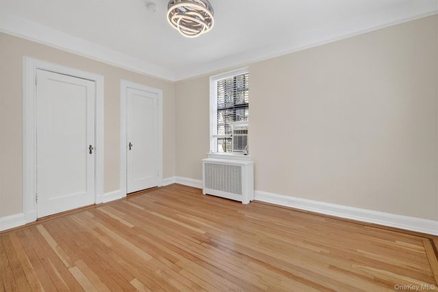 2 Westchester Avenue 3Q, White Plains, NY 10601