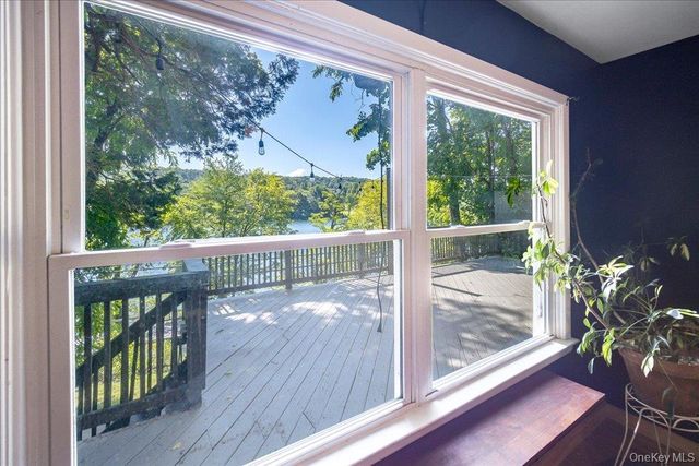 570 Lakes Road, Monroe, NY 10950