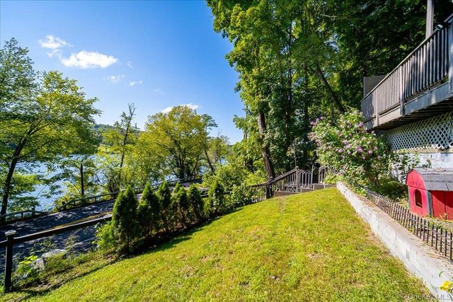 570 Lakes Road, Monroe, NY 10950