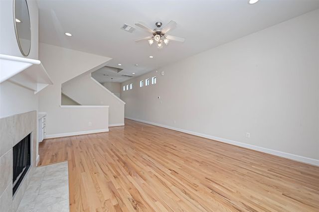 650 Westcross Street 85, Houston, TX 77018