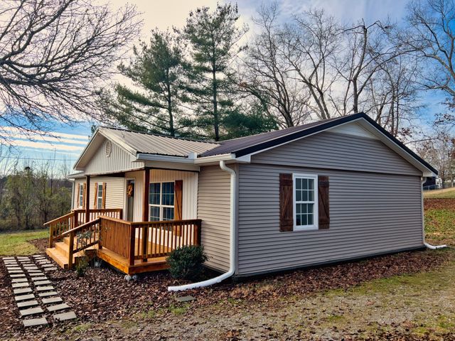 314 Hidden Valley Cir, Mcminnville, TN 37110