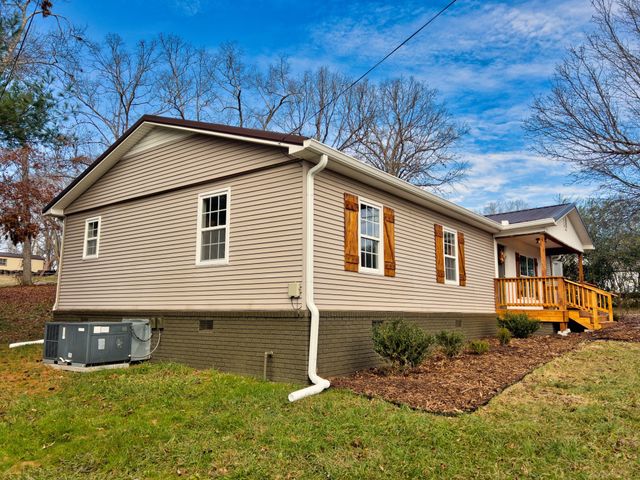 314 Hidden Valley Cir, Mcminnville, TN 37110