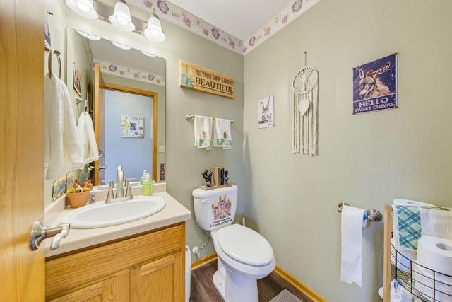 5730 Eagle Point DRIVE, Racine, WI 53406
