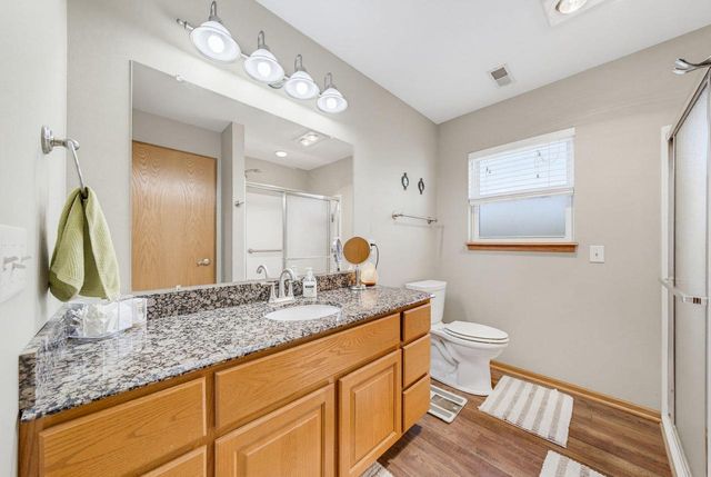 5730 Eagle Point DRIVE, Racine, WI 53406