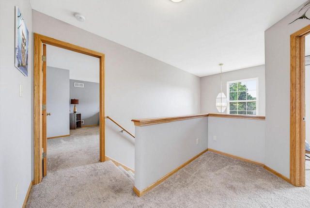5730 Eagle Point DRIVE, Racine, WI 53406