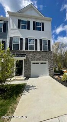19 Halifax Road, Bayville, NJ 08721