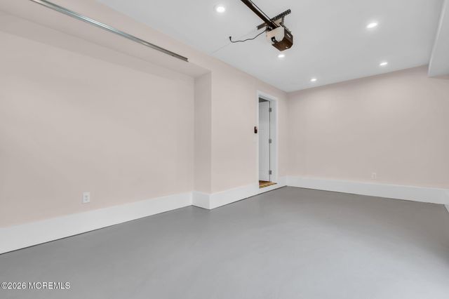 19 Halifax Road, Bayville, NJ 08721
