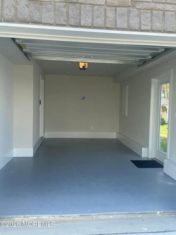 19 Halifax Road, Bayville, NJ 08721