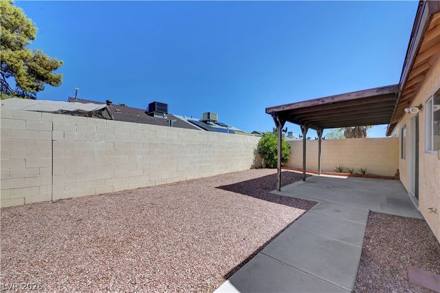 7016 Sylvan Oak Drive, Las Vegas, NV 89147