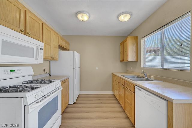 7016 Sylvan Oak Drive, Las Vegas, NV 89147
