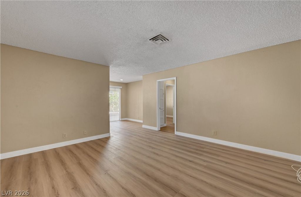 7016 Sylvan Oak Drive, Las Vegas, NV 89147 — photo 2