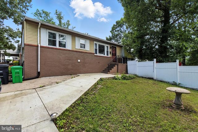 2116 COLUMBIA AVE, Landover, MD 20785