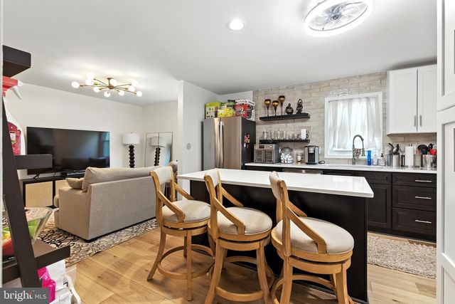 2116 COLUMBIA AVE, Landover, MD 20785