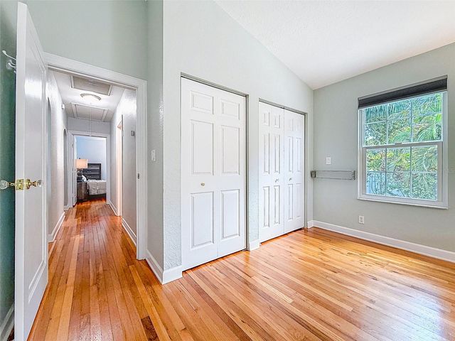 182 29TH AVENUE N, St Petersburg, FL 33704