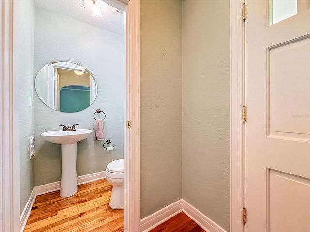 182 29TH AVENUE N, St Petersburg, FL 33704