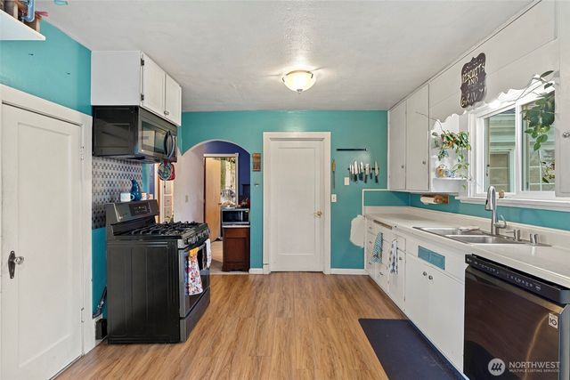 9715 Thurston Lane, Sedro Woolley, WA 98284