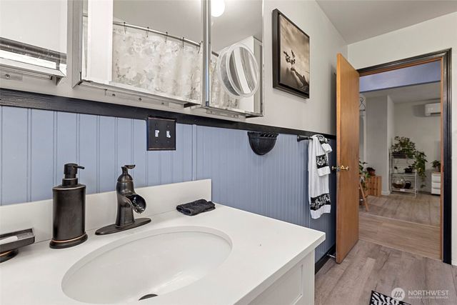 9715 Thurston Lane, Sedro Woolley, WA 98284