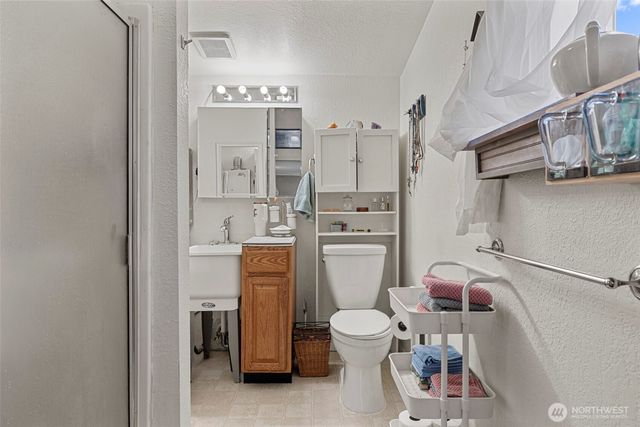 9715 Thurston Lane, Sedro Woolley, WA 98284